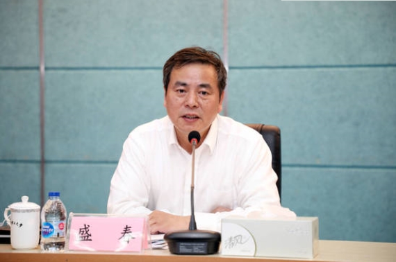 盛春.jpg 盛春.jpg